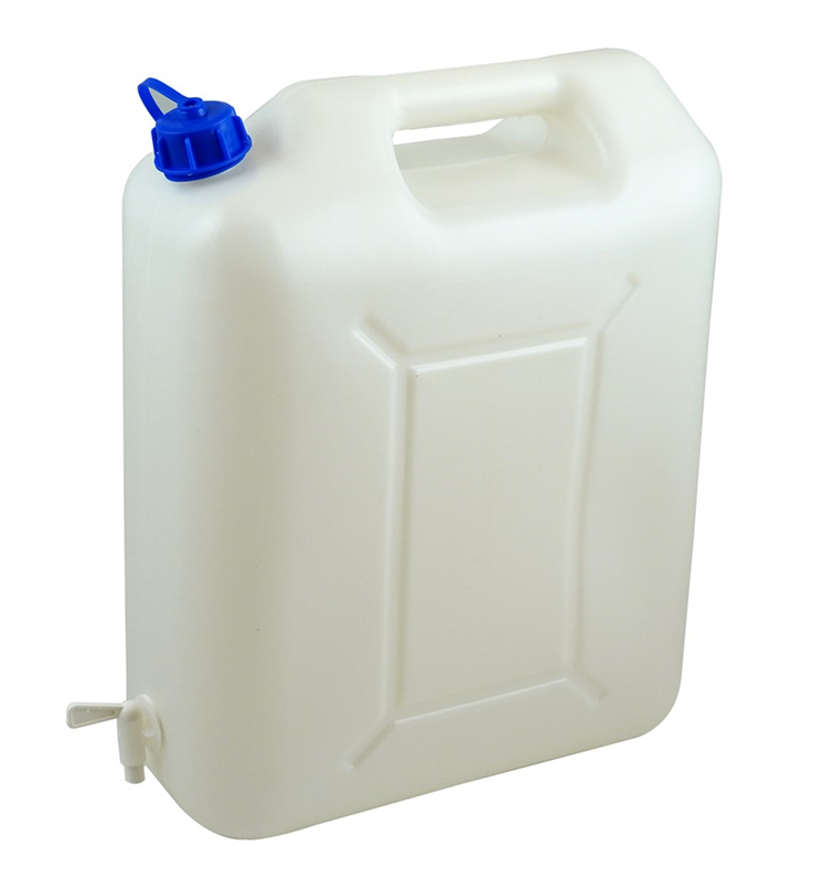 jerrycan water