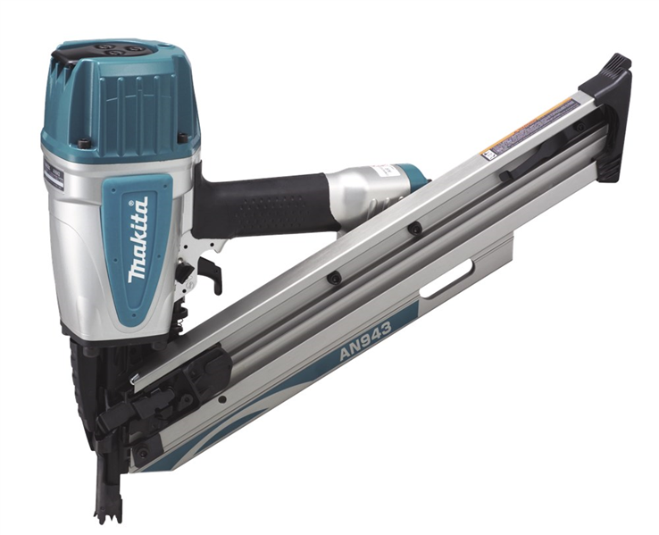 constructietacker makita 8bar