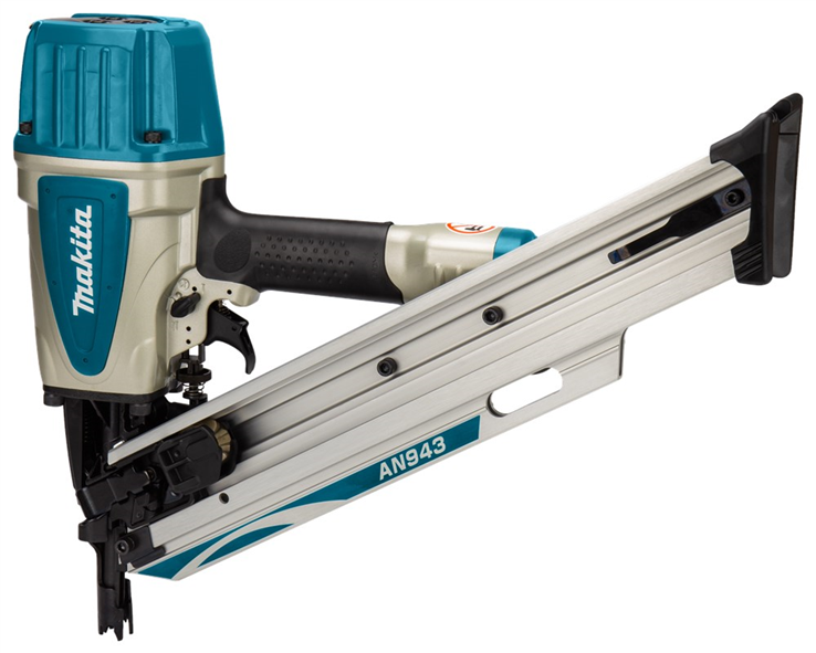 constructietacker makita 8bar