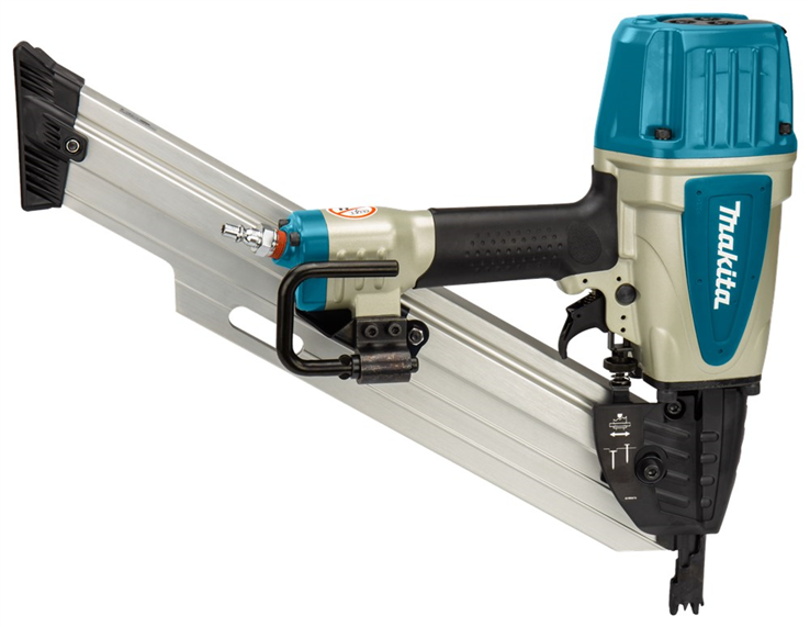 constructietacker makita 8bar